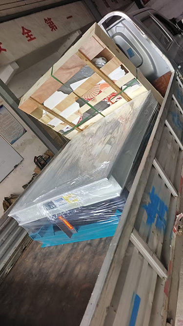 振動平臺、網架發貨